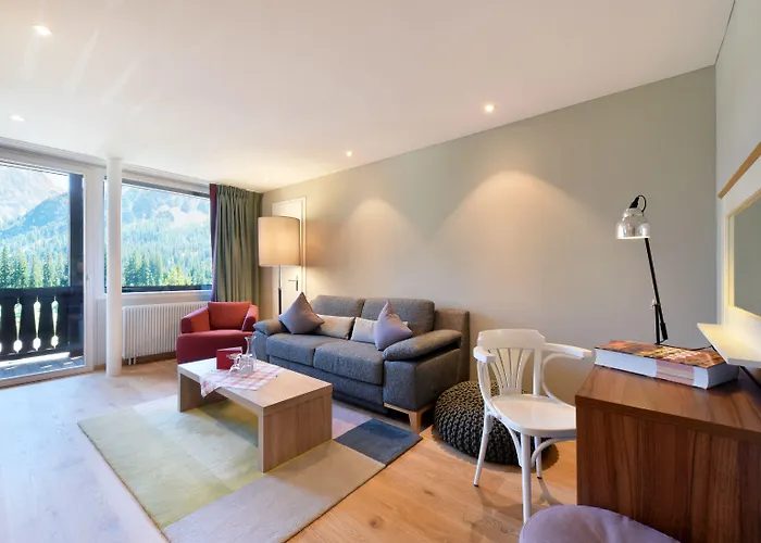 Hotel Seehof-arosa 3*