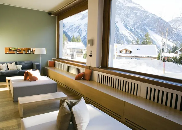 希霍夫酒店 - 阿罗萨