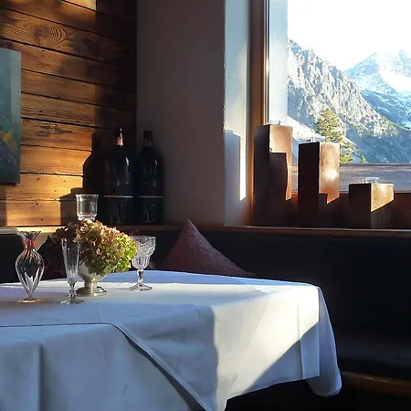 Seehof-arosa 3* アローザ
